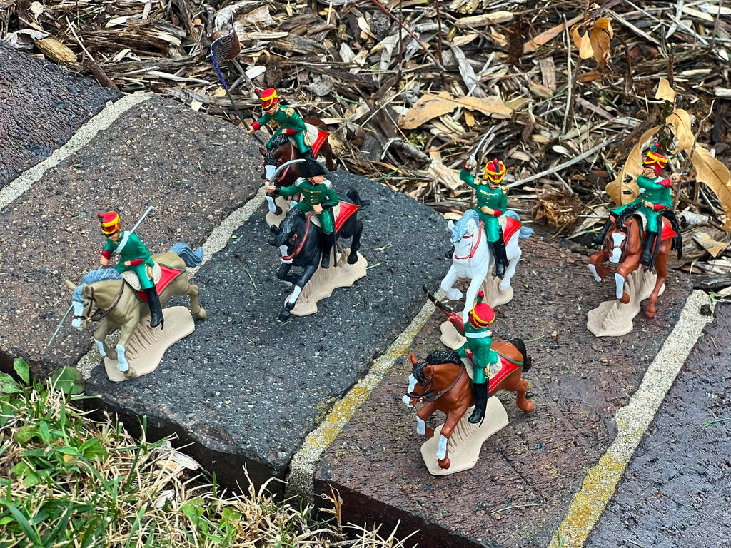DSG Toy Soldiers French Chasseurs of the Imperial Guard, blue uniform (6 mounted)