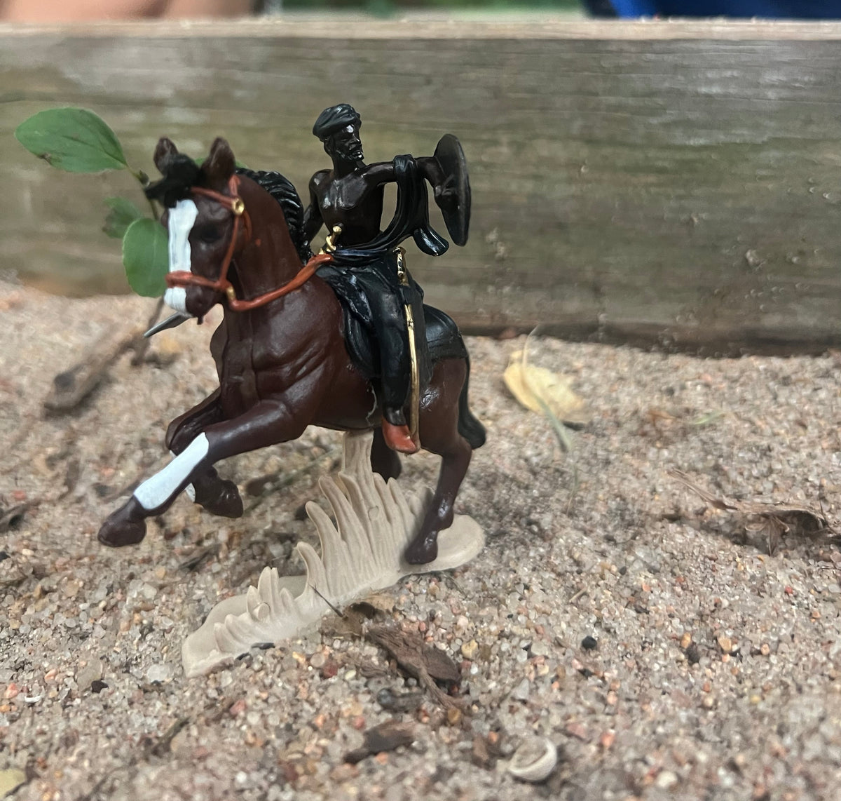DSG Toy Soldiers Mounted Arabs, black tunics (6 mounted)